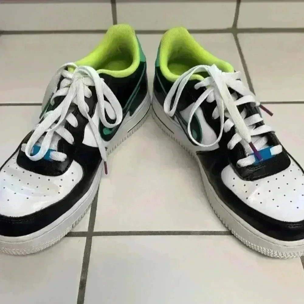 Nike Air Force 1 Lv8 Graffiti Size 7Y - Picture 6 of 10